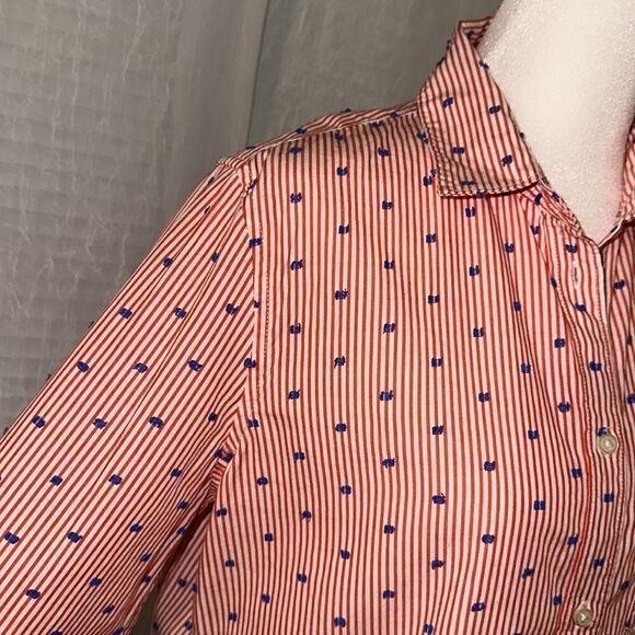 GAP M White Red Vertical Stripes Blue Swiss Dot Americana Fitted Boyfriend Shirt - Picture 7 of 14